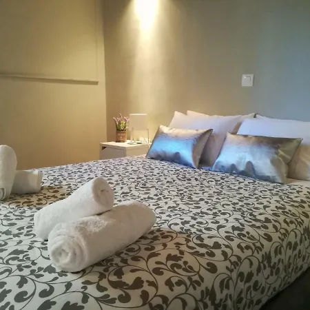 Appartement In Psiri - *